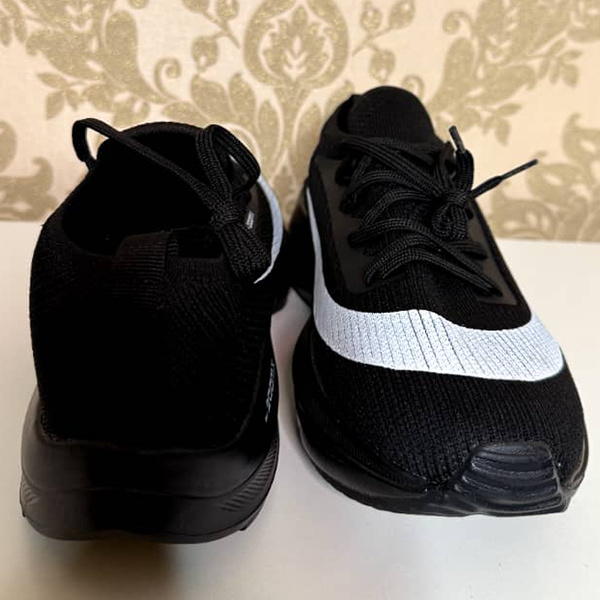 Athletic running sneakers