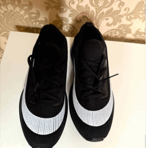 Athletic running sneakers