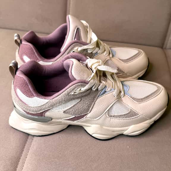 Lightweight Comfort Trainers