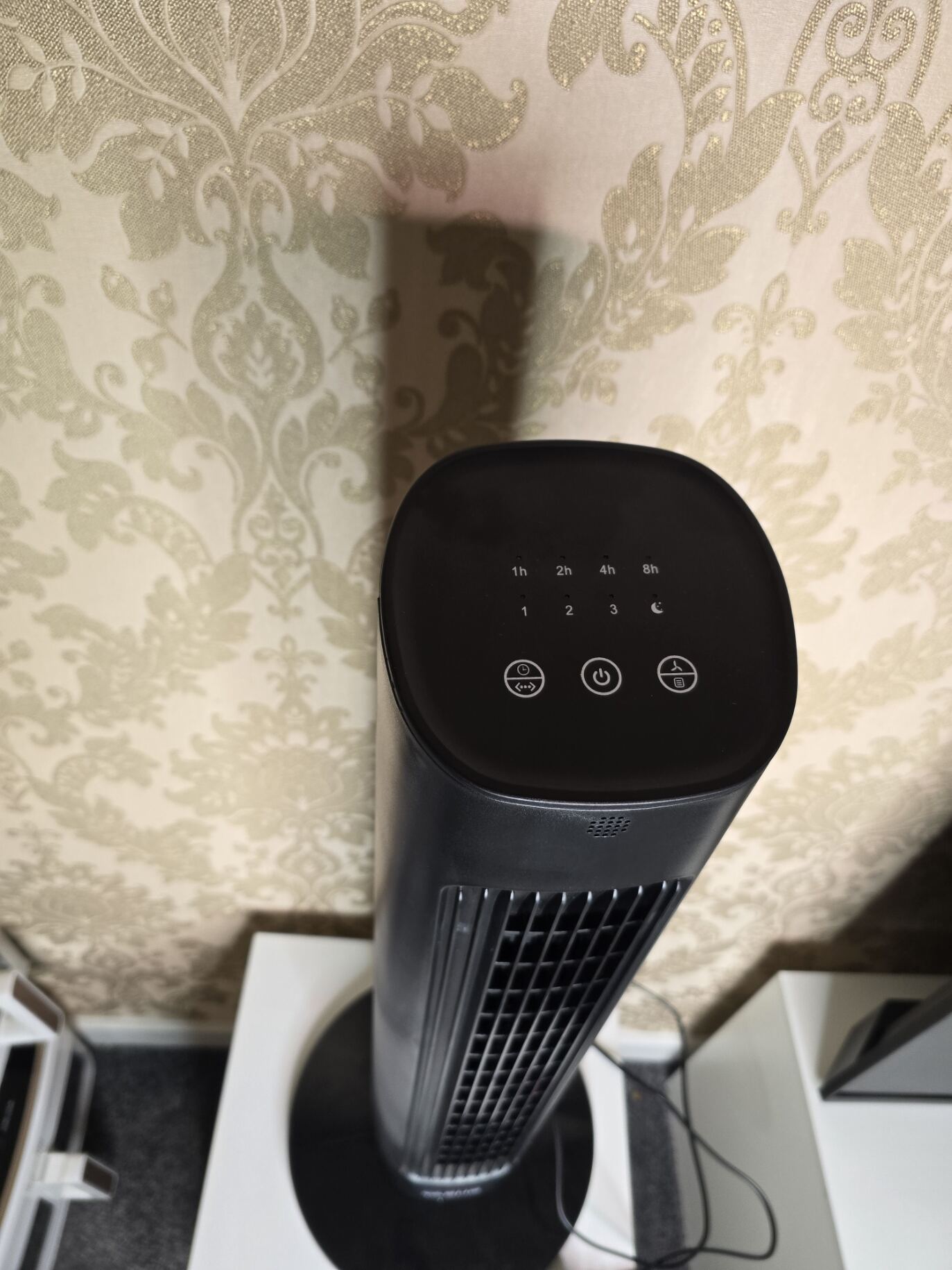 Premium Yashe Black Tower Fan – 50W Slim Cooling Fan with 8-Hour Timer for Cooler UK Homes - Image 5