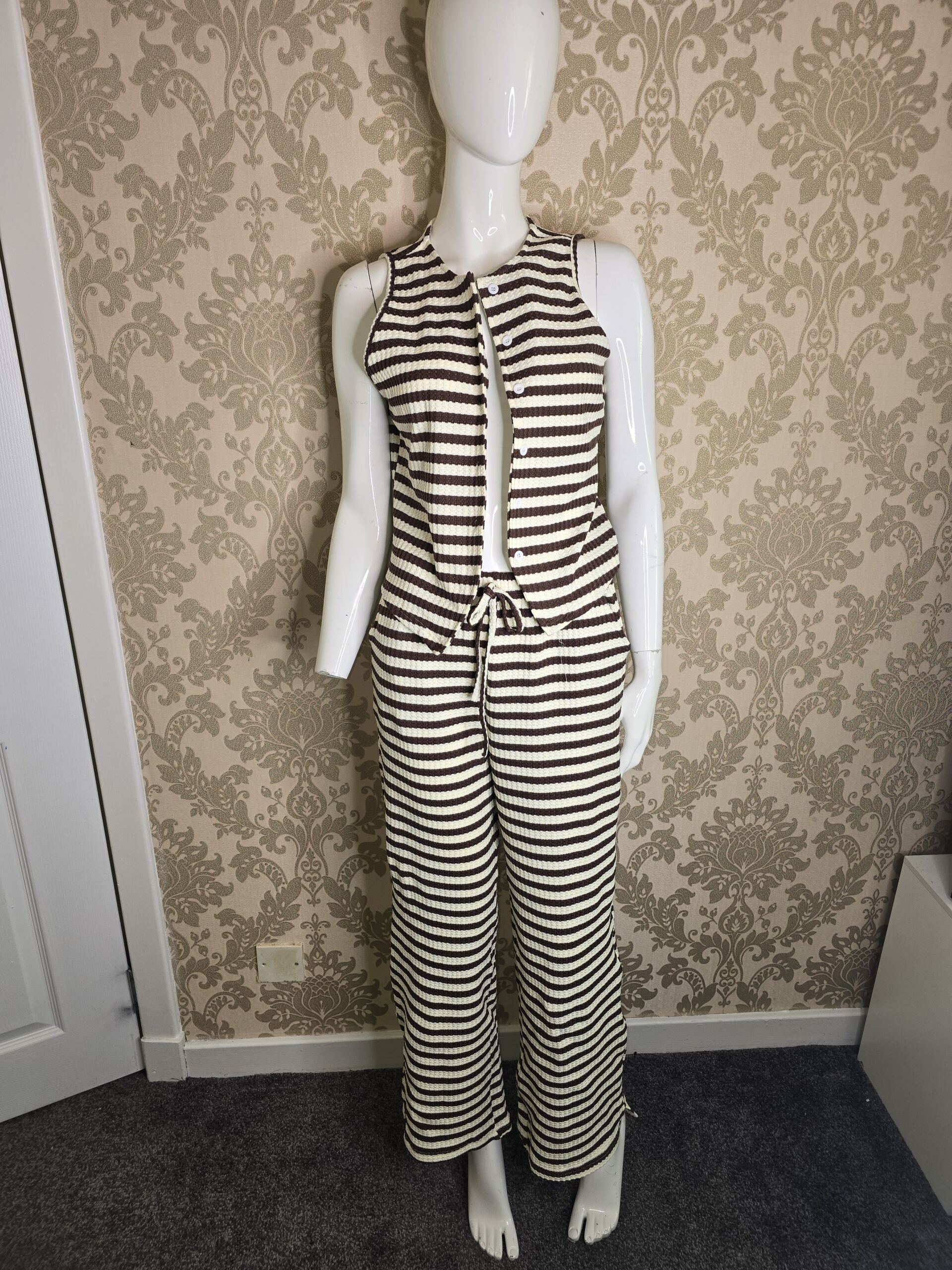 Women’s Brown & Cream Striped Knit Two-Piece Set – Size Small - Image 7
