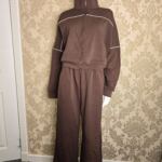 Stylish Women’s Brown Tracksuit Set – Small Zip-Up Lounge Co-Ord