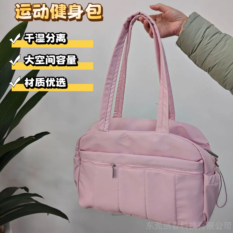 Stylish Waterproof Women's Gym Travel Duffel Bag - Image 3